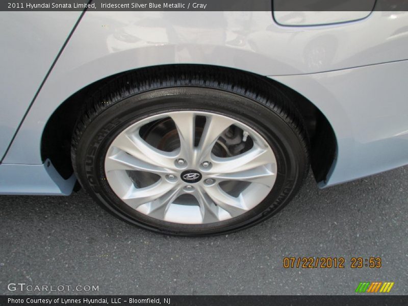Iridescent Silver Blue Metallic / Gray 2011 Hyundai Sonata Limited