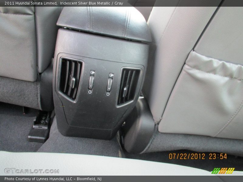 Iridescent Silver Blue Metallic / Gray 2011 Hyundai Sonata Limited