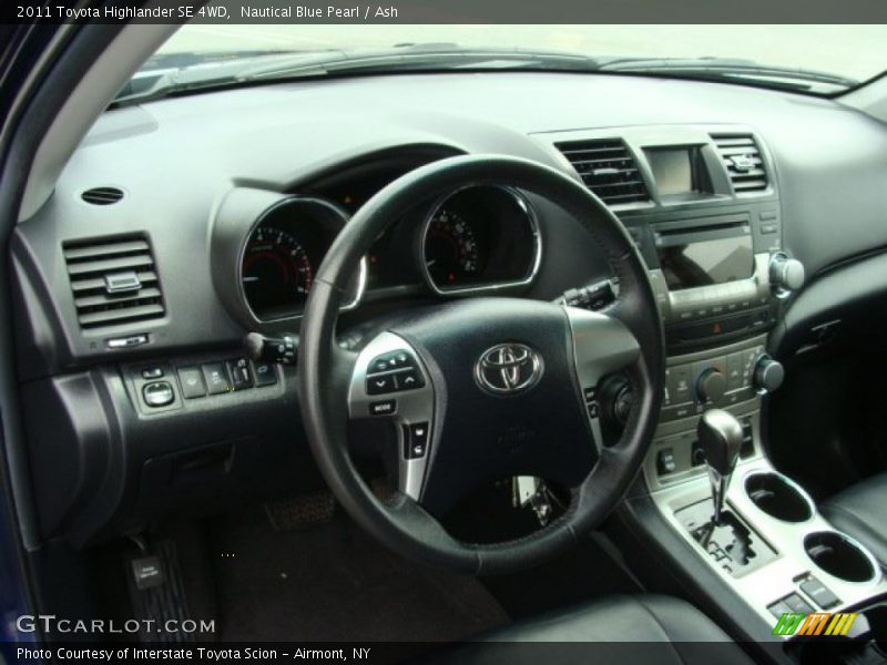 Nautical Blue Pearl / Ash 2011 Toyota Highlander SE 4WD