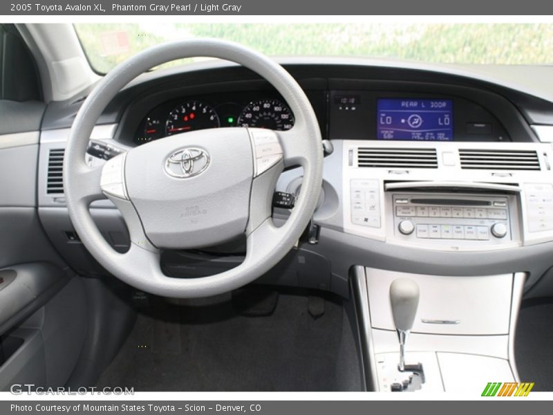 Phantom Gray Pearl / Light Gray 2005 Toyota Avalon XL