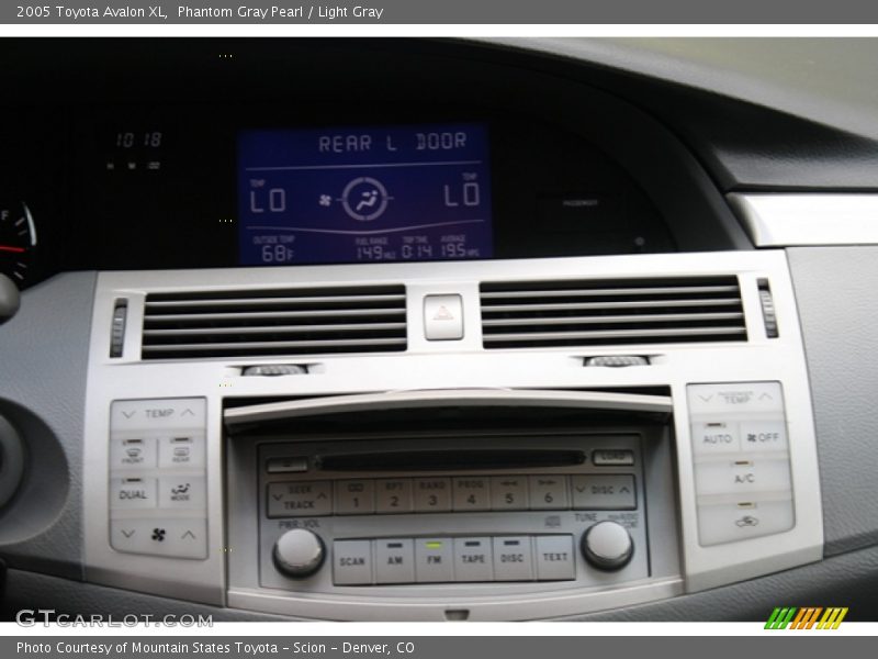 Phantom Gray Pearl / Light Gray 2005 Toyota Avalon XL