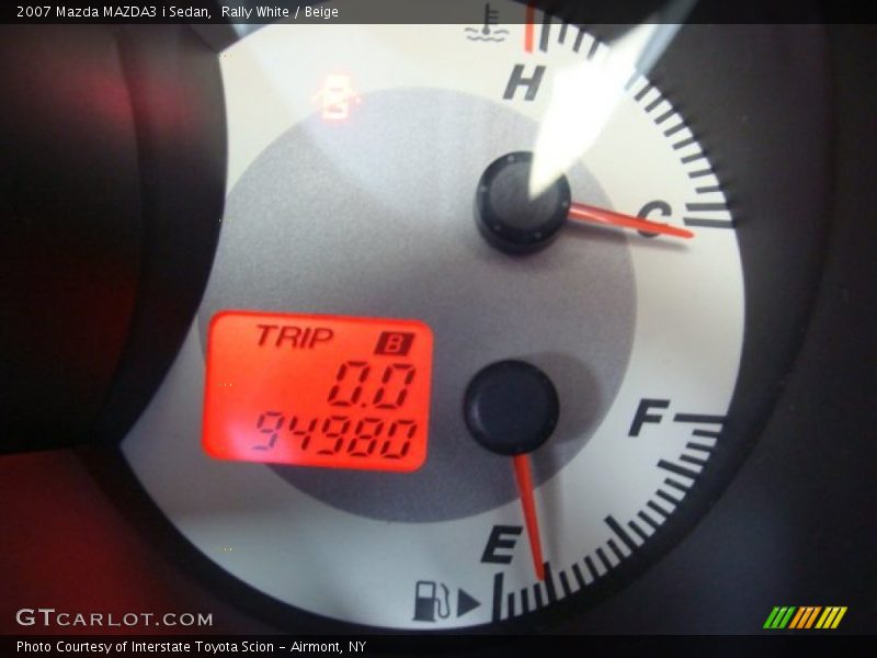 Rally White / Beige 2007 Mazda MAZDA3 i Sedan