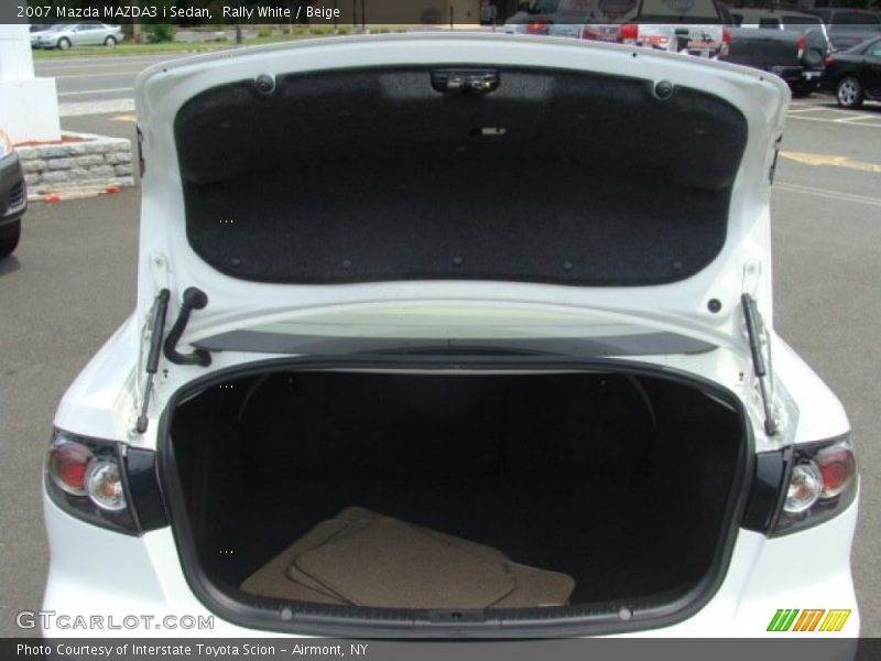 Rally White / Beige 2007 Mazda MAZDA3 i Sedan