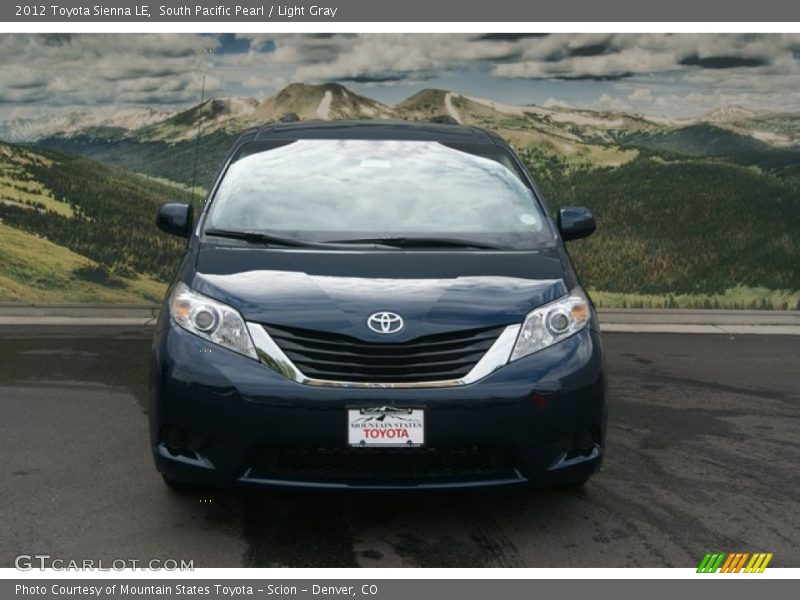 South Pacific Pearl / Light Gray 2012 Toyota Sienna LE