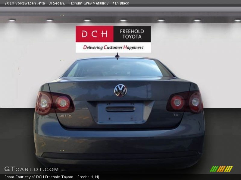 Platinum Grey Metallic / Titan Black 2010 Volkswagen Jetta TDI Sedan