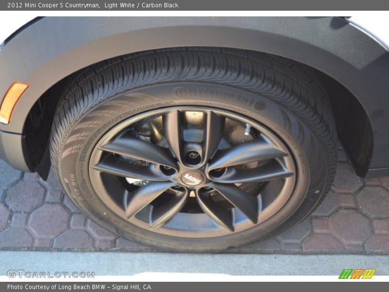 Light White / Carbon Black 2012 Mini Cooper S Countryman