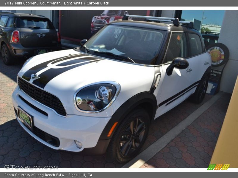 Light White / Carbon Black 2012 Mini Cooper S Countryman