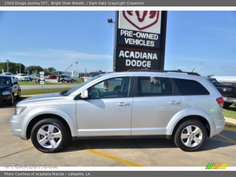 Bright Silver Metallic / Dark Slate Gray/Light Graystone 2009 Dodge Journey SXT
