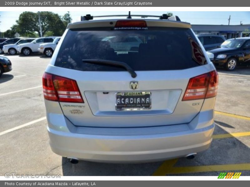 Bright Silver Metallic / Dark Slate Gray/Light Graystone 2009 Dodge Journey SXT