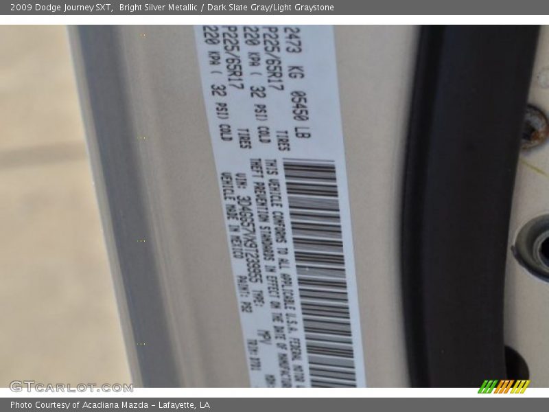 Bright Silver Metallic / Dark Slate Gray/Light Graystone 2009 Dodge Journey SXT