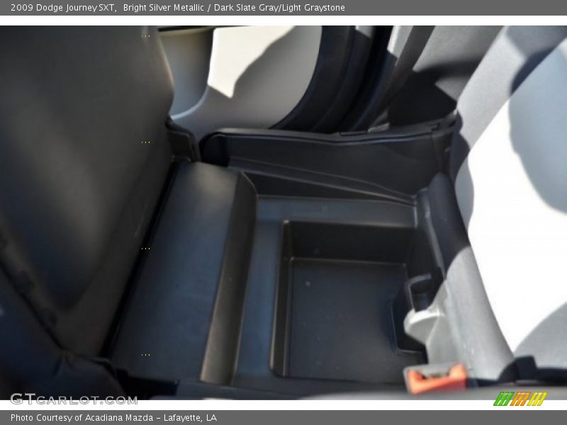 Bright Silver Metallic / Dark Slate Gray/Light Graystone 2009 Dodge Journey SXT