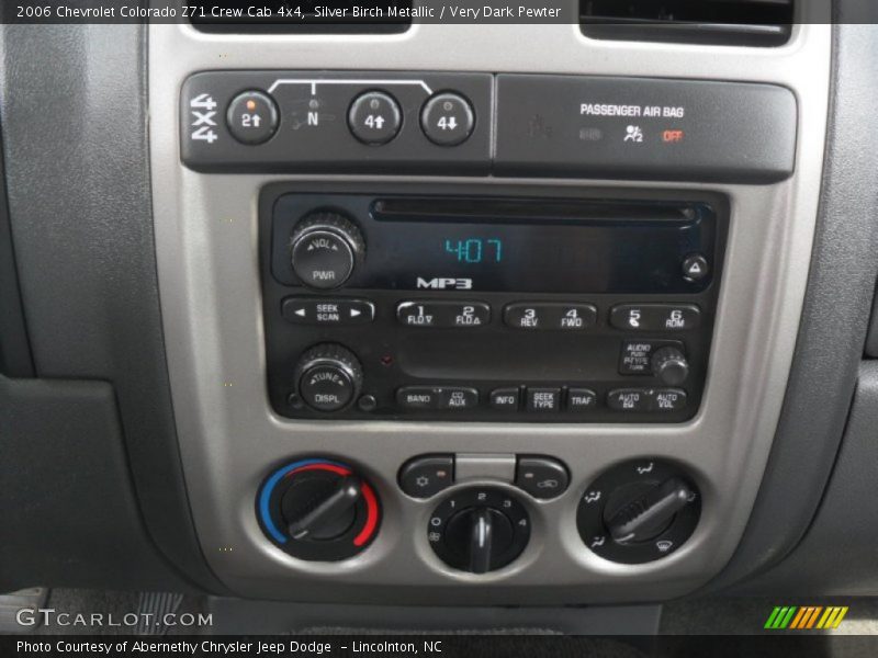 Silver Birch Metallic / Very Dark Pewter 2006 Chevrolet Colorado Z71 Crew Cab 4x4