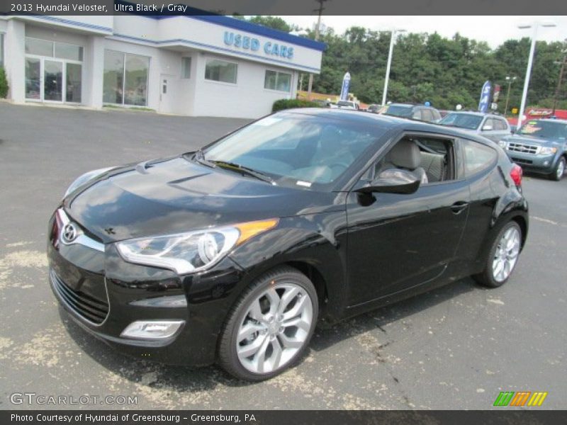 Ultra Black / Gray 2013 Hyundai Veloster