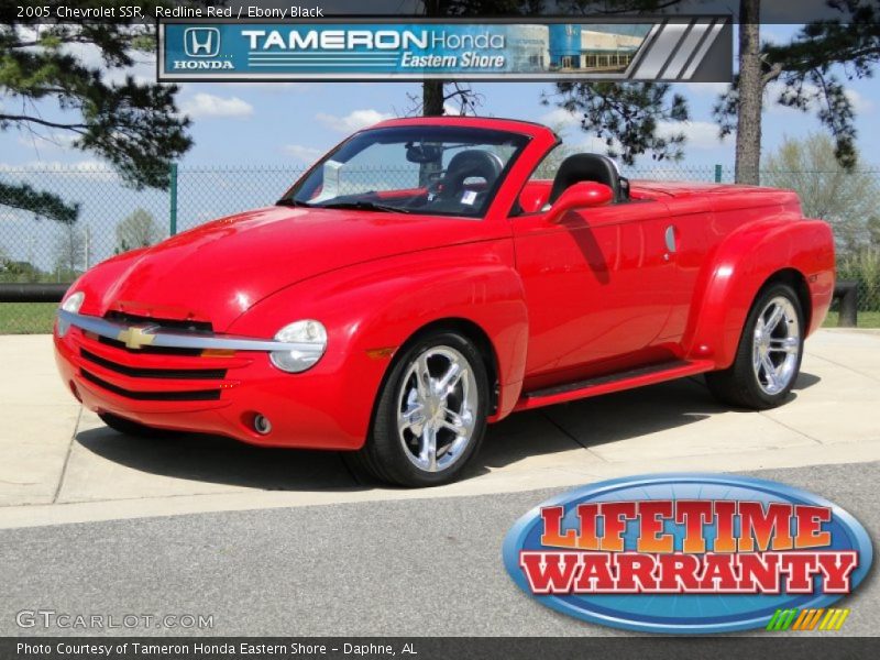 Redline Red / Ebony Black 2005 Chevrolet SSR