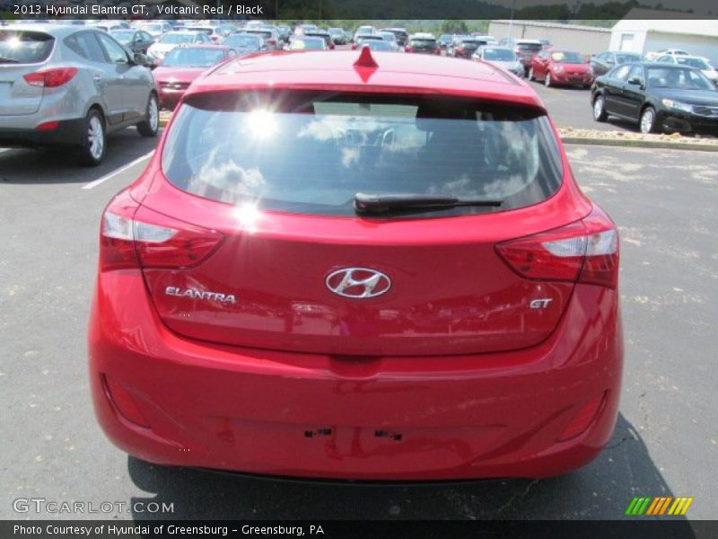 Volcanic Red / Black 2013 Hyundai Elantra GT