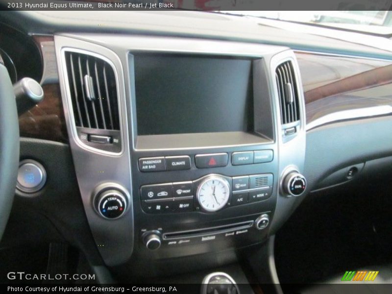 Black Noir Pearl / Jet Black 2013 Hyundai Equus Ultimate