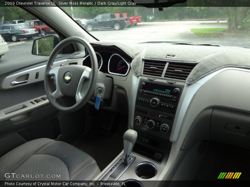 Silver Moss Metallic / Dark Gray/Light Gray 2009 Chevrolet Traverse LS