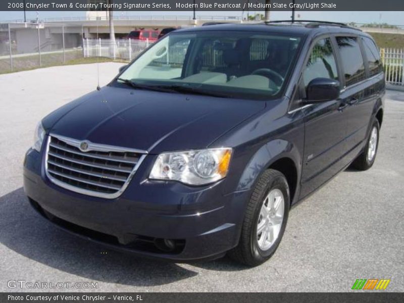Modern Blue Pearlcoat / Medium Slate Gray/Light Shale 2008 Chrysler Town & Country Touring Signature Series