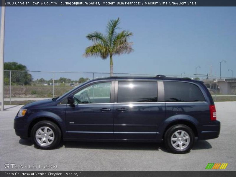 Modern Blue Pearlcoat / Medium Slate Gray/Light Shale 2008 Chrysler Town & Country Touring Signature Series