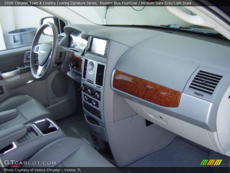 Modern Blue Pearlcoat / Medium Slate Gray/Light Shale 2008 Chrysler Town & Country Touring Signature Series