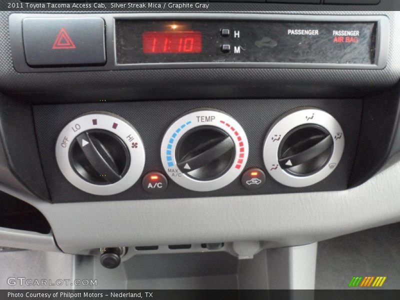 Silver Streak Mica / Graphite Gray 2011 Toyota Tacoma Access Cab