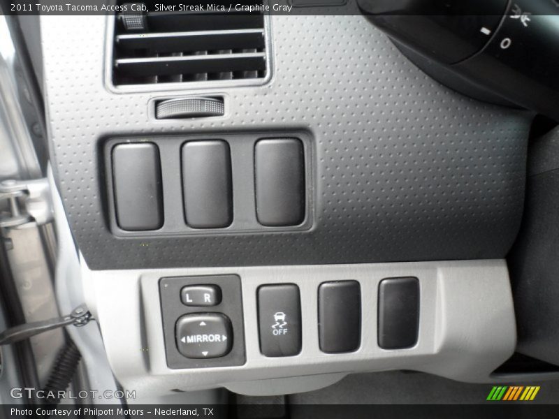 Silver Streak Mica / Graphite Gray 2011 Toyota Tacoma Access Cab