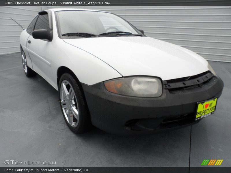 Summit White / Graphite Gray 2005 Chevrolet Cavalier Coupe