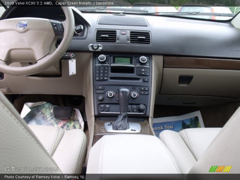 Caper Green Metallic / Sandstone 2009 Volvo XC90 3.2 AWD