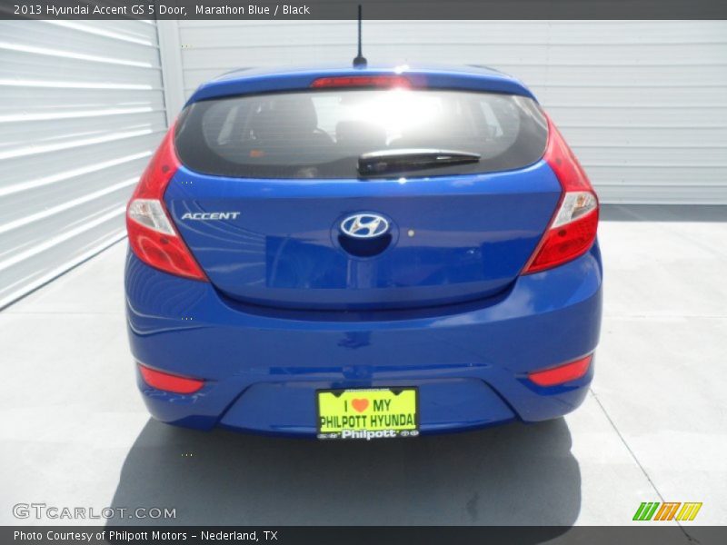 Marathon Blue / Black 2013 Hyundai Accent GS 5 Door