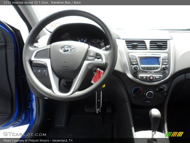 Marathon Blue / Black 2013 Hyundai Accent GS 5 Door