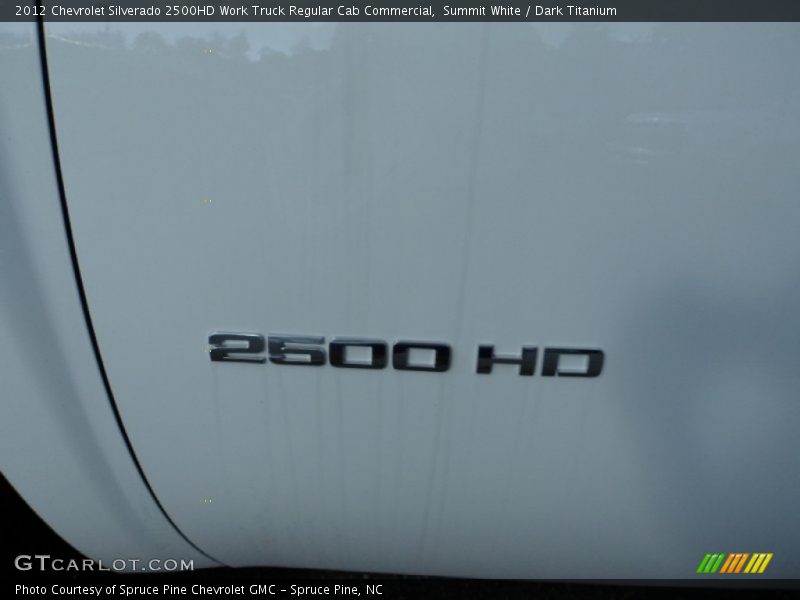 Summit White / Dark Titanium 2012 Chevrolet Silverado 2500HD Work Truck Regular Cab Commercial