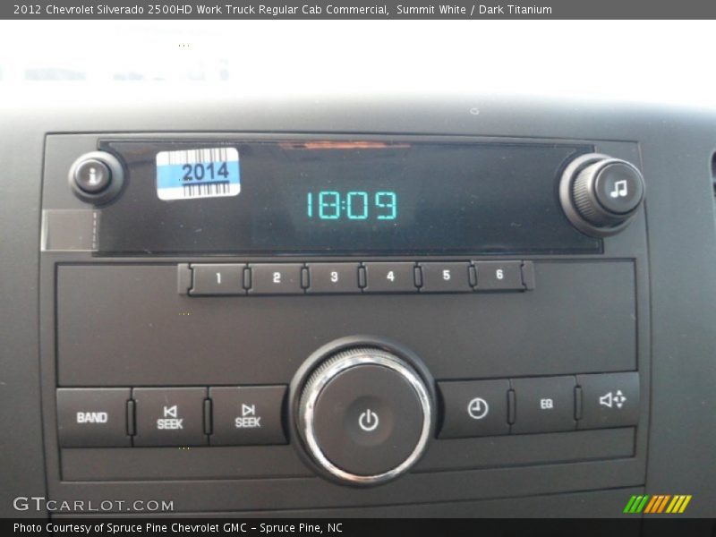 Summit White / Dark Titanium 2012 Chevrolet Silverado 2500HD Work Truck Regular Cab Commercial
