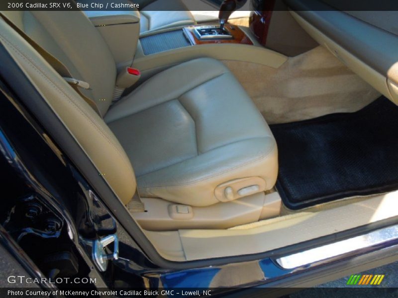 Blue Chip / Cashmere 2006 Cadillac SRX V6