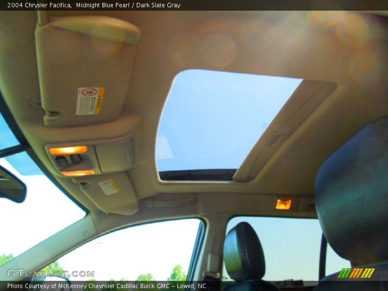Midnight Blue Pearl / Dark Slate Gray 2004 Chrysler Pacifica