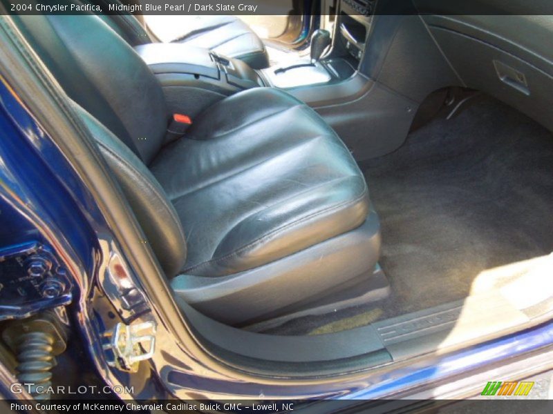 Midnight Blue Pearl / Dark Slate Gray 2004 Chrysler Pacifica