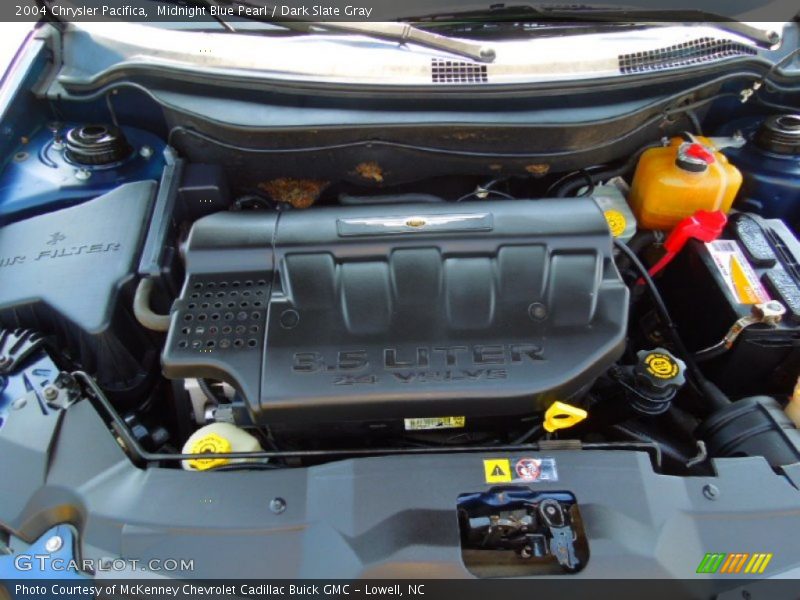 Midnight Blue Pearl / Dark Slate Gray 2004 Chrysler Pacifica