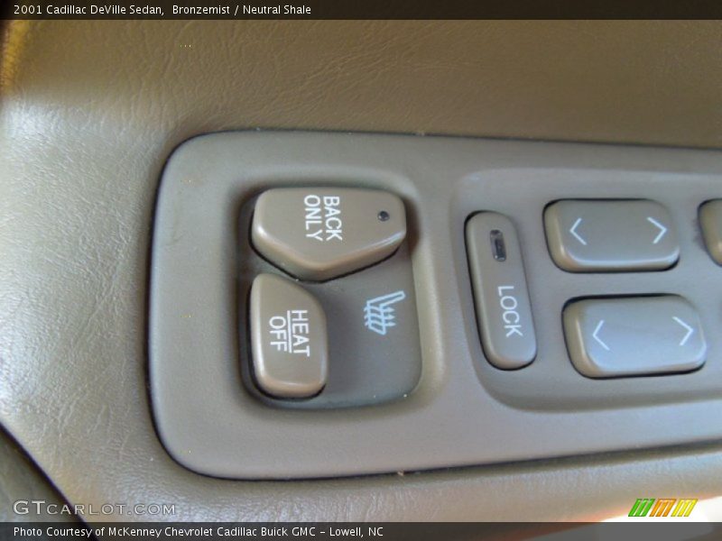 Bronzemist / Neutral Shale 2001 Cadillac DeVille Sedan