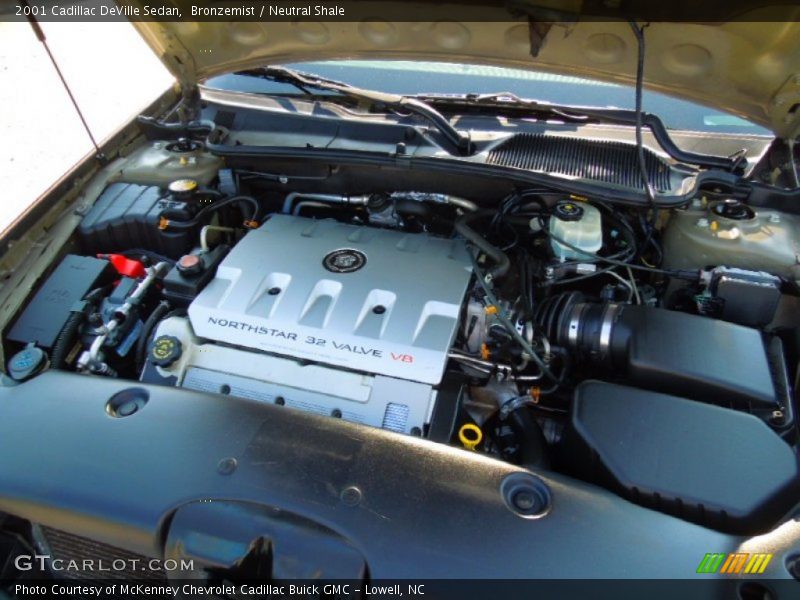 Bronzemist / Neutral Shale 2001 Cadillac DeVille Sedan