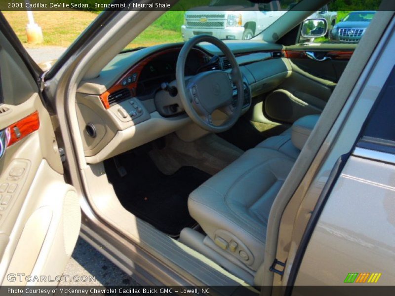 Bronzemist / Neutral Shale 2001 Cadillac DeVille Sedan