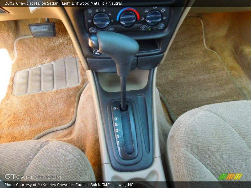 Light Driftwood Metallic / Neutral 2002 Chevrolet Malibu Sedan