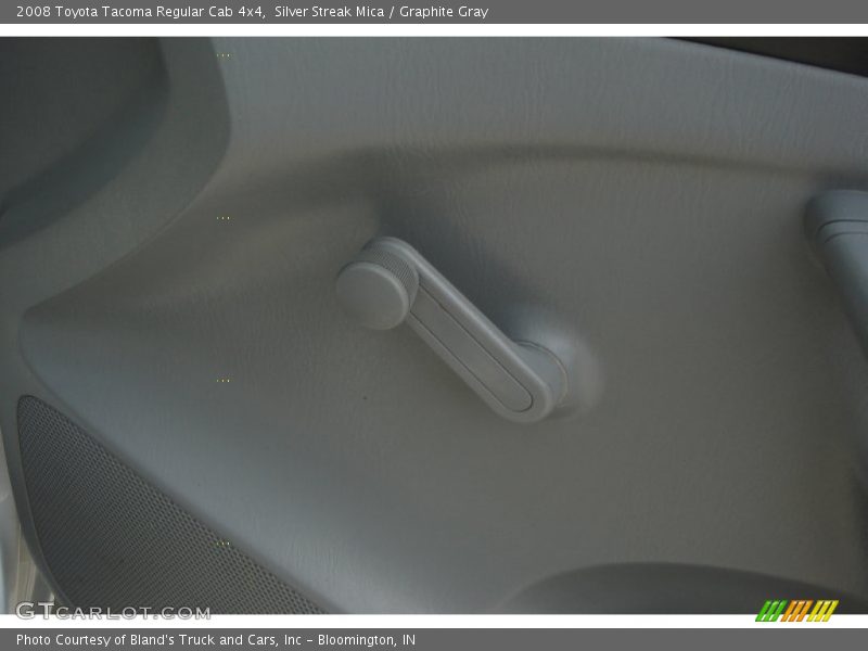 Silver Streak Mica / Graphite Gray 2008 Toyota Tacoma Regular Cab 4x4