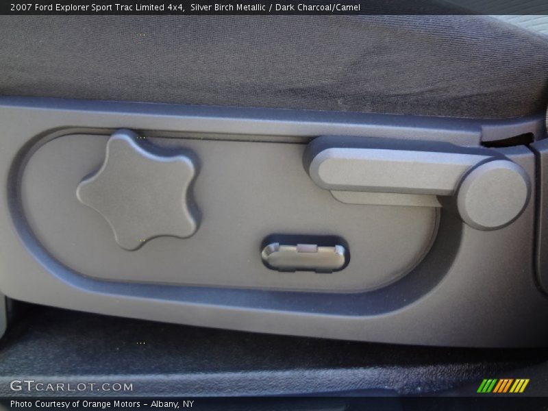 Silver Birch Metallic / Dark Charcoal/Camel 2007 Ford Explorer Sport Trac Limited 4x4