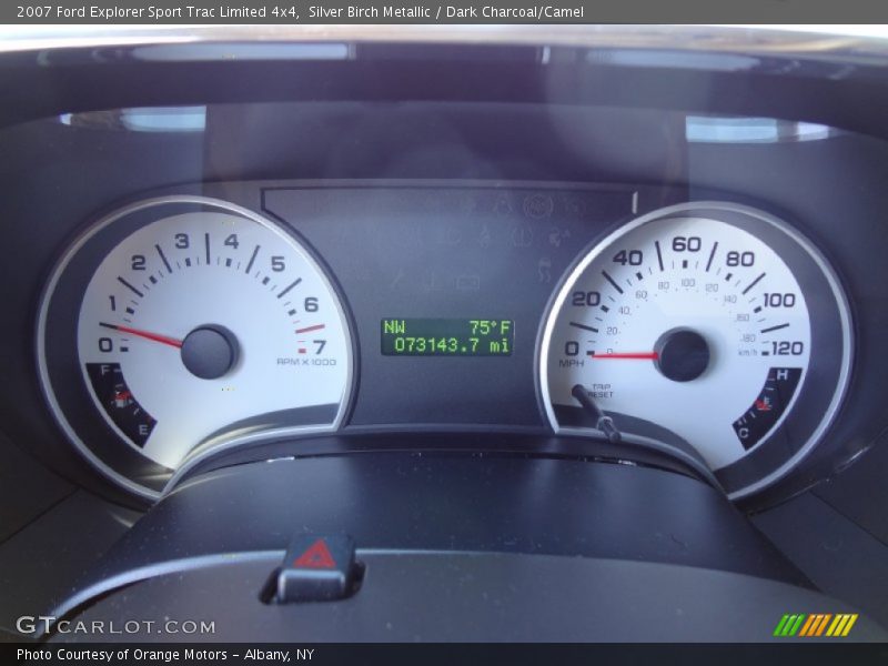 Silver Birch Metallic / Dark Charcoal/Camel 2007 Ford Explorer Sport Trac Limited 4x4