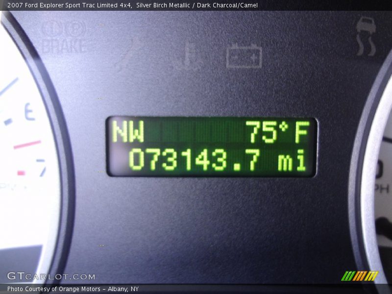 Silver Birch Metallic / Dark Charcoal/Camel 2007 Ford Explorer Sport Trac Limited 4x4