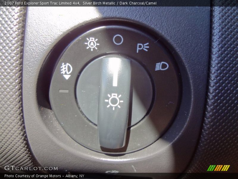 Silver Birch Metallic / Dark Charcoal/Camel 2007 Ford Explorer Sport Trac Limited 4x4