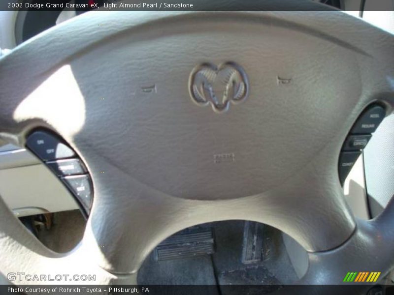 Light Almond Pearl / Sandstone 2002 Dodge Grand Caravan eX