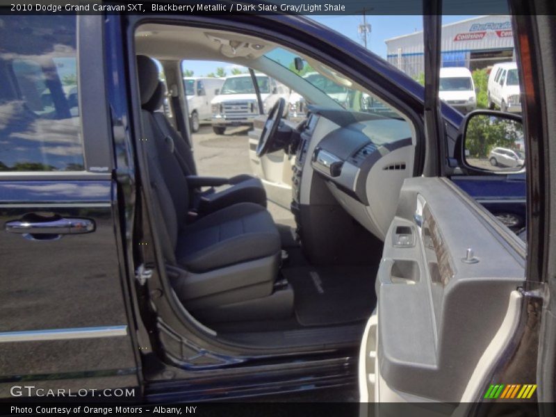 Blackberry Metallic / Dark Slate Gray/Light Shale 2010 Dodge Grand Caravan SXT