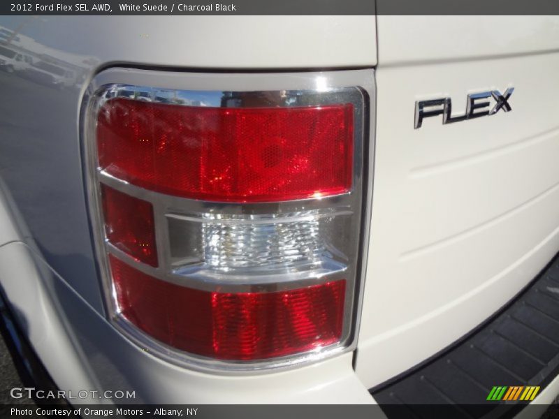 White Suede / Charcoal Black 2012 Ford Flex SEL AWD