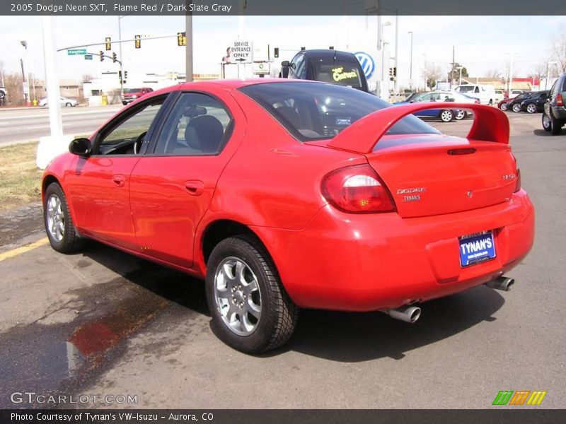 Flame Red / Dark Slate Gray 2005 Dodge Neon SXT