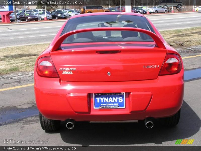 Flame Red / Dark Slate Gray 2005 Dodge Neon SXT